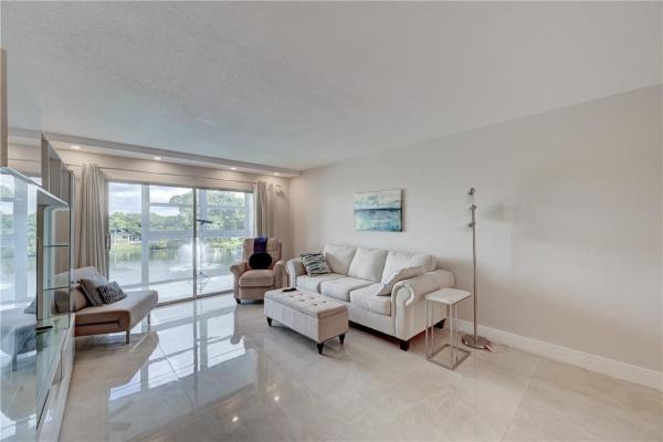 Martinique Village, 4301 Martinique Cir #E3, Coconut Creek, Florida 33066, image 1