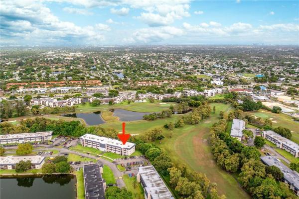 Versailles Gardens, 7820 S Colony Cir #209, Tamarac, Florida 33321, image 1