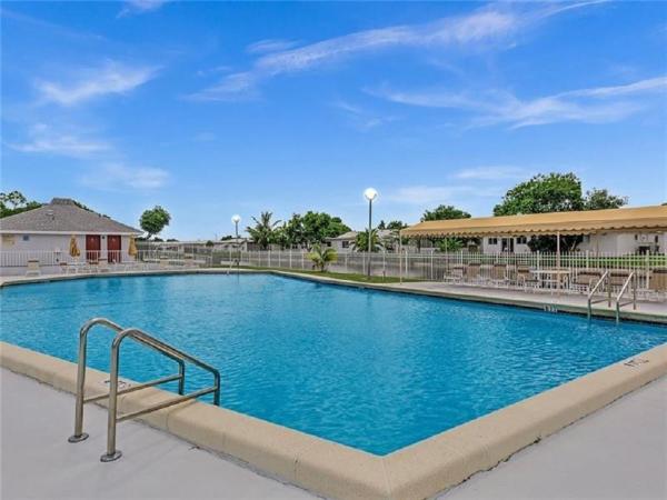 Fairways Of Tamarac, 8205 NW 61st St #B102, Tamarac, Florida 33321, image 1