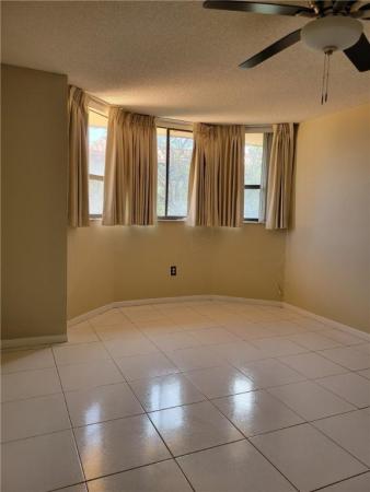 Plantation Forest, 7451 NW 16th St #401, Plantation, Florida 33313, image 2