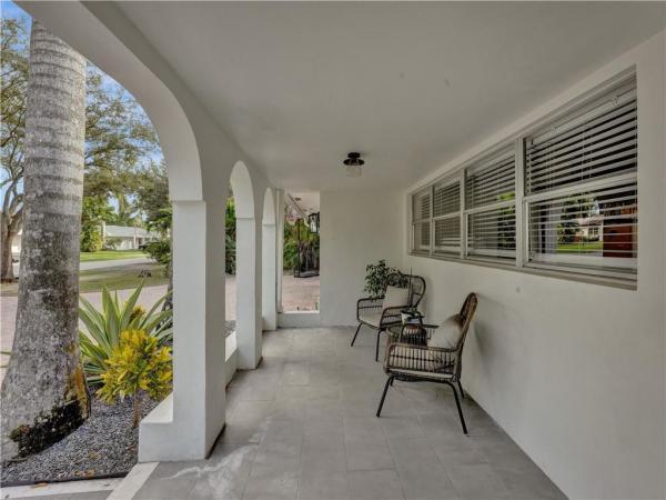 Eldorado Estates In Plantation, 541 SW 75th Ter, Plantation, Florida 33317, image 3