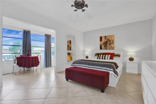 Oakridge, 143 Oakridge J, Deerfield Beach, Florida 33442, image 3