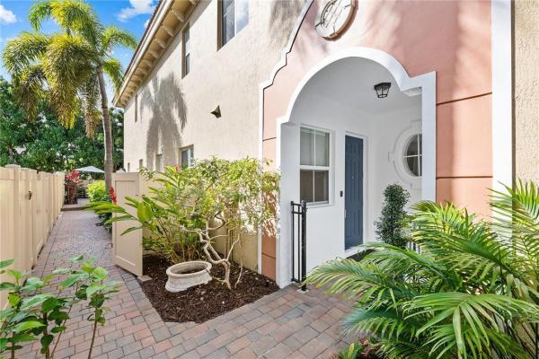 Villa Valentina, 1115 NE 14th Ave, Fort Lauderdale, Florida 33304, image 3