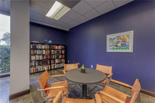 Bonavista, 3375 N Country Club Dr #101, Aventura, Florida 33180, image 3