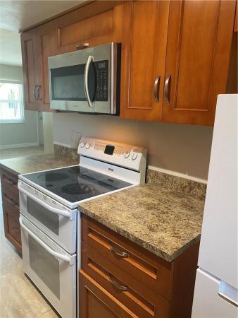 1005 S 17th Ave #8, Hallandale Beach, Florida 33020, image 1