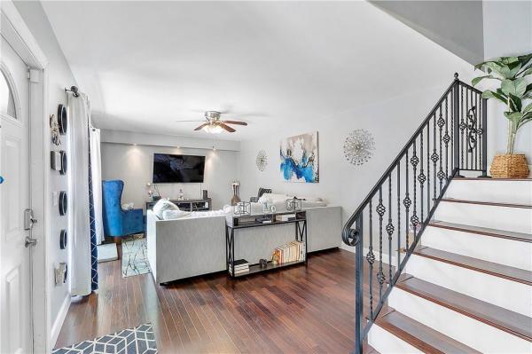 Village Of Sandalwood Lakes, 727 7th Way, West Palm Beach, Florida 33407, image 2