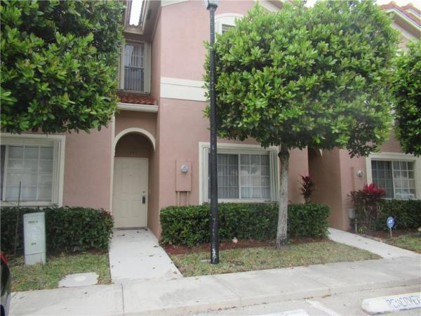 Catalina Lakes, 7937 Catalina Cir #7937, Tamarac, Florida 33321, image 1