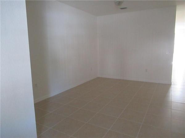 Catalina Lakes, 7937 Catalina Cir, Tamarac, Florida 33321, image 2