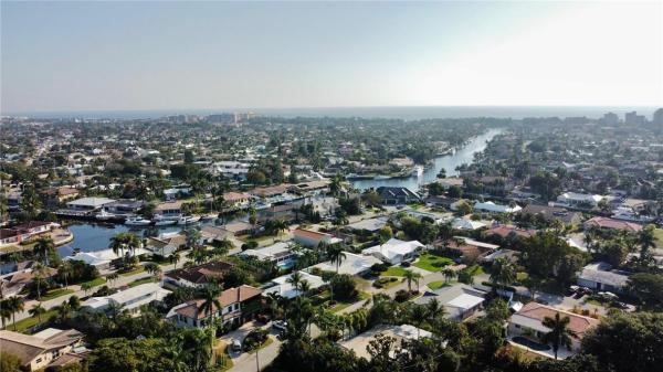 Venetian Park, 2161 NE 42nd Ct #214, Lighthouse Point, Florida 33064, image 1