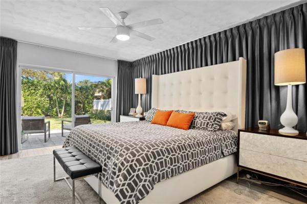 Valencia At Wilton Manors, 715 NE 21st Dr, Wilton Manors, Florida 33305, image 1