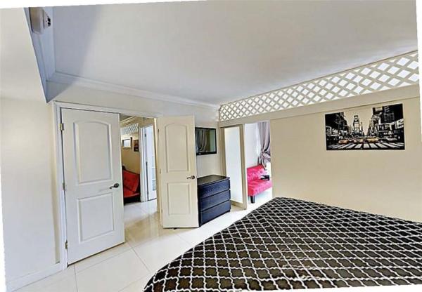 Ocean Manor, 4040 Galt Ocean Dr #805, Fort Lauderdale, Florida 33308, image 3