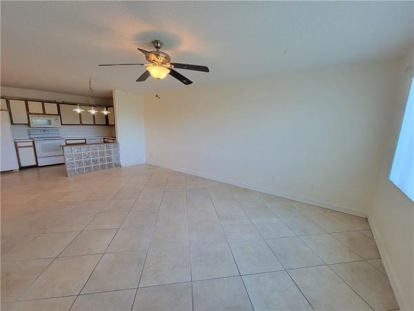Naranja Lakes, 14850 Naranja Lakes Blvd #B4D, Naranja, Florida 33032, image 3