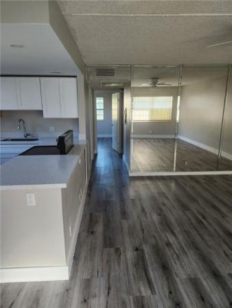 Farnham, 292 Farnham M, Deerfield Beach, Florida 33442, image 1