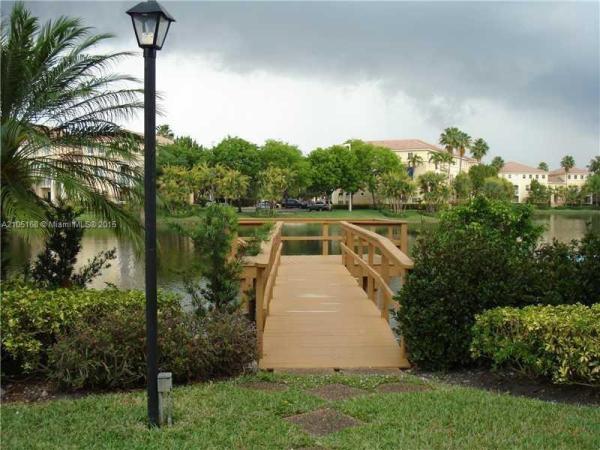 Coronado At Jacaranda, 250 Jacaranda Dr #512, Plantation, Florida 33324, image 2