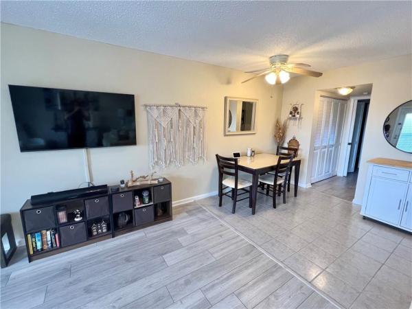 Century Village East, 317 Oakridge R, Deerfield Beach, Florida 33442, image 2