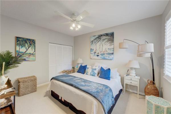 Legends, 122 Legendary Cir, Palm Beach Gardens, Florida 33418, image 1