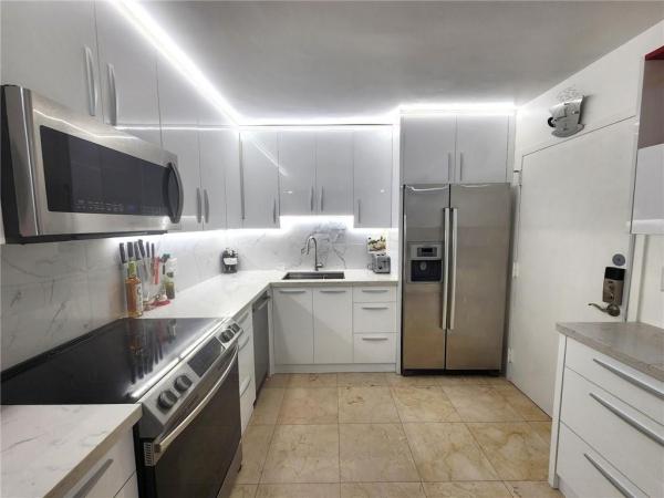 Allington Towers North, 1500 S Ocean Dr #F17, Hollywood, Florida 33019, image 2