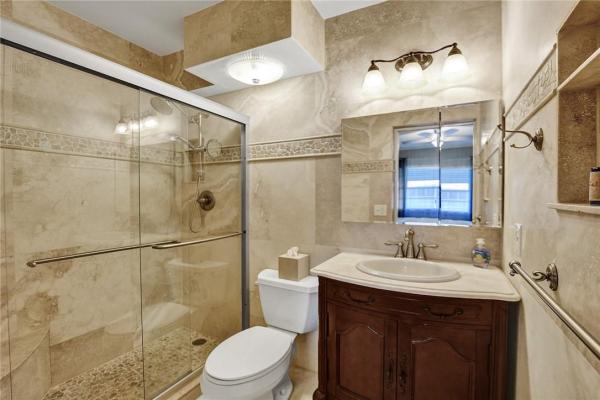 Penthouse North, 103 NE 19th Ave #332, Deerfield Beach, Florida 33441, image 1
