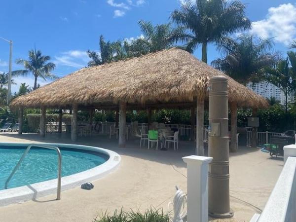 Pompano Surf Club, 3318 SE 10th St #4B, Pompano Beach, Florida 33062, image 1