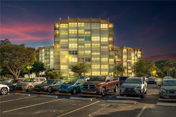 The Forest, 900 Saint Charles Pl #PH-20, Pembroke Pines, Florida 33026, image 1