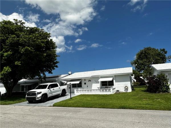 Palm Beach Leisureville, 106 SW 9th St, Boynton Beach, Florida 33426, image 1