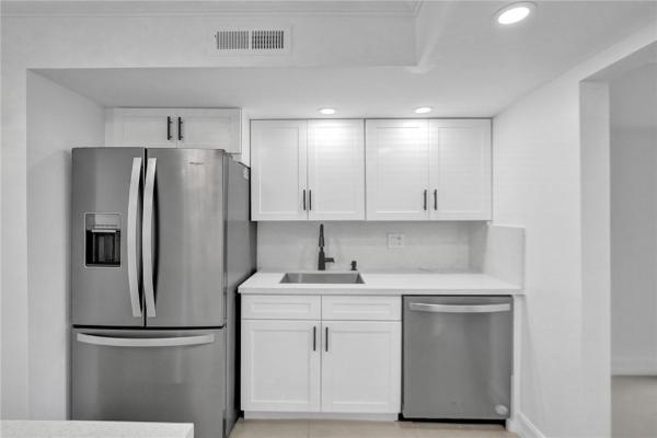 Pointe South, 1401 S Federal Hwy #201, Boca Raton, Florida 33432, image 1