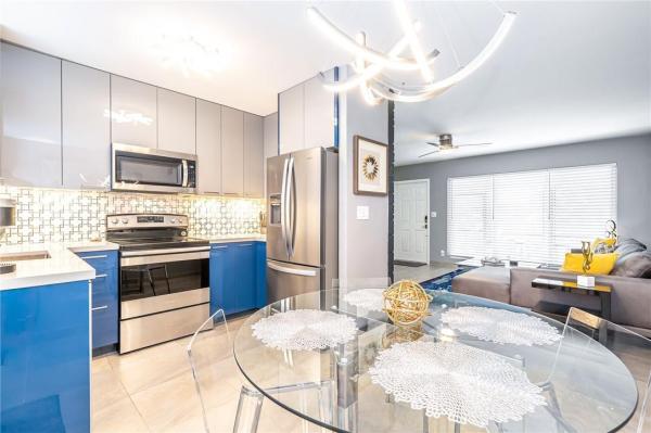 Reid Terrace , 1702 NE 25th St #1-3, Wilton Manors, Florida 33305, image 1