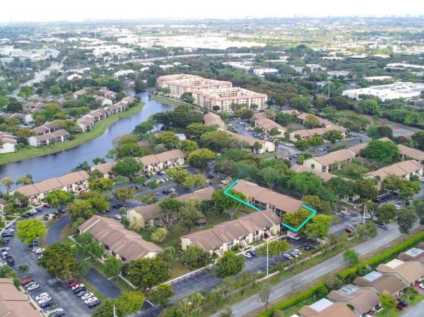 Meadowridge East, 2003 SW 15th St #140, Deerfield Beach, Florida 33442, image 2