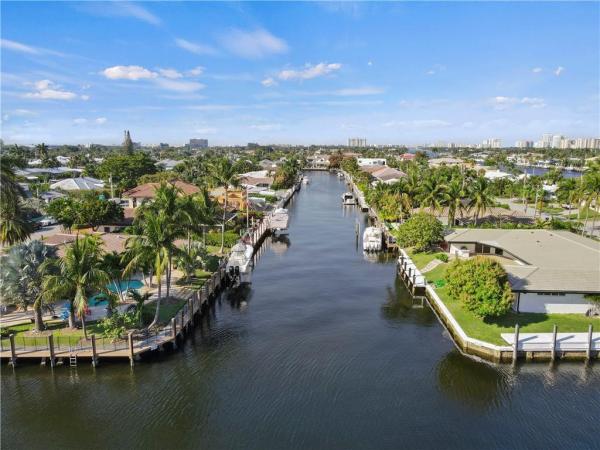 Heritage Landings, 3121 NE 51st St #405E, Fort Lauderdale, Florida 33308, image 2