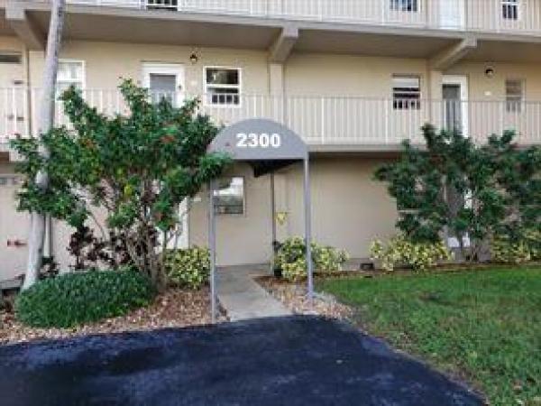 Village Royale Greenridge, 2300 NE 1st Ln #201, Boynton Beach, Florida 33435, image 1