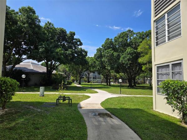 Cypress Chase, 2901 NW 48th Ave #365, Lauderdale Lakes, Florida 33313, image 2