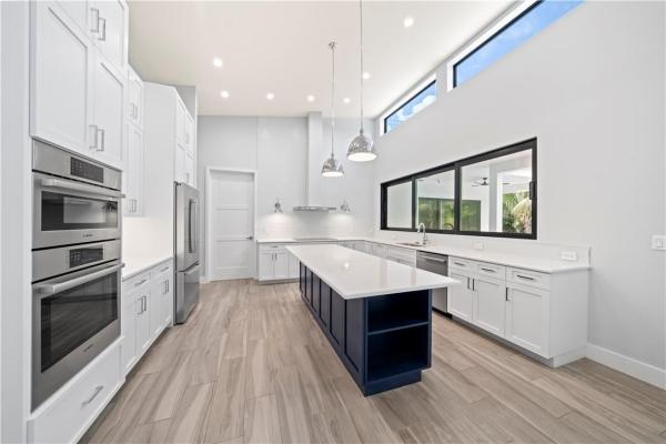 Wilton Manors No HOA, 96 NE 21st Ct, Wilton Manors, Florida 33305, image 2