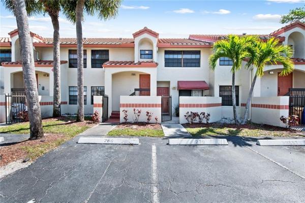 Diplomat Square, 1304 Congressional Way #1304, Deerfield Beach, Florida 33442, image 1