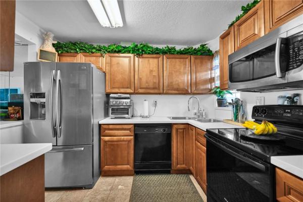 Hollybrook Golf & Tennis Club, 8900 Washington Blvd #403A, Pembroke Pines, Florida 33025, image 1