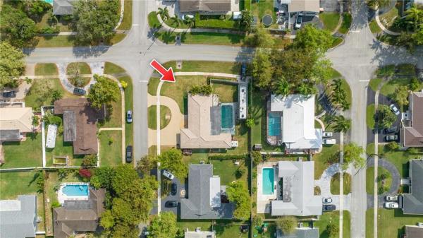 Mirror Lake Estates, 7400 NW 10th Pl, Plantation, Florida 33313, image 3