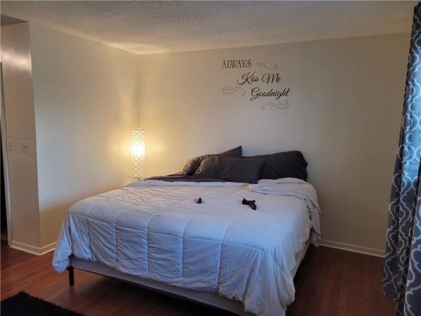 Palm Townhouse, 2200 Monroe St #12, Hollywood, Florida 33020, image 2