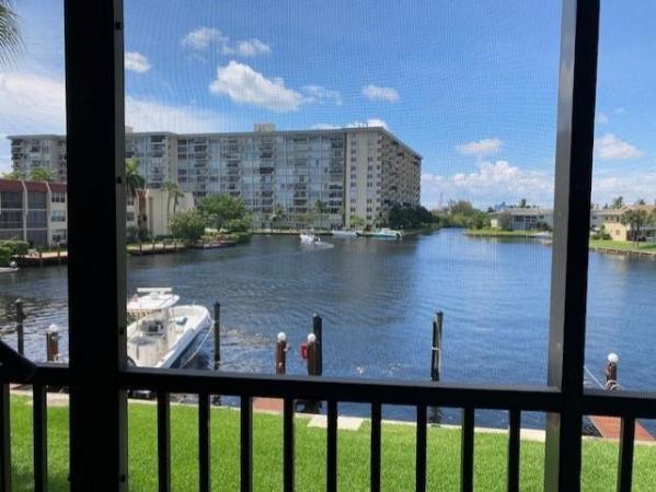 Nobel Point, 1100 SE 5th Ct #25, Pompano Beach, Florida 33060, image 2