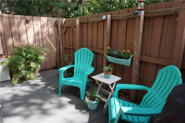 Manor Grove Village, 184 NE 20th Ct #2E, Wilton Manors, Florida 33305, image 1