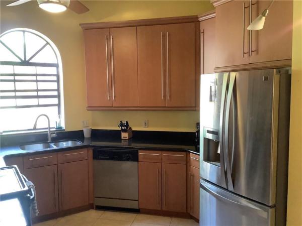 Bellavista Village, 5259 Europa Dr #H, Boynton Beach, Florida 33437, image 3