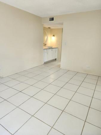 International Village At Inverrary, 3660 Inverrary Dr #3L, Lauderhill, Florida 33319, image 1