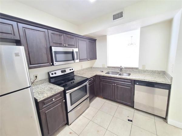 Belvedere Isles, 1063 Golden Lakes Blvd #316, West Palm Beach, Florida 33411, image 1
