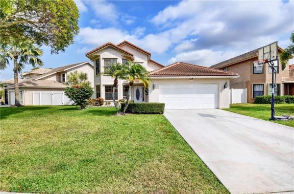 Amber Bay, 10347 Islander Dr, Boca Raton, Florida 33498, image 1