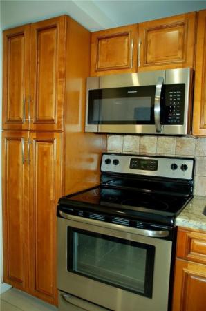 Biscaya, 20400 W Country Club Dr #707, Aventura, Florida 33180, image 2