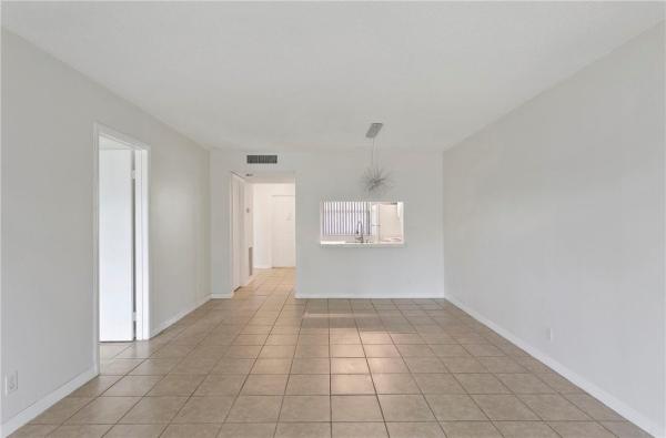 Villas At Meadow Lakes, 1240 S Military Trl #1124, Deerfield Beach, Florida 33442, image 2