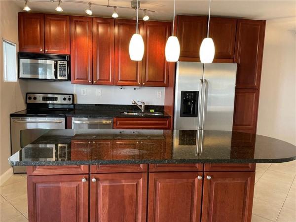 Waterside On The Intracoastal, 2881 NE 32nd St #117, Fort Lauderdale, Florida 33306, image 1