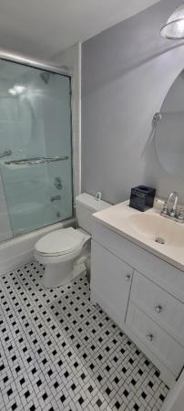 Lighthouse Point Plaza, 4500 N Federal Hwy #212B, Lighthouse Point, Florida 33064, image 2