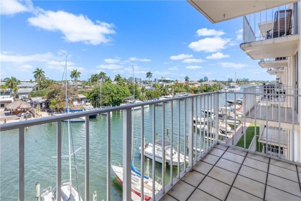 Cromwell East, 1777 SE 15th St #404, Fort Lauderdale, Florida 33316, image 2