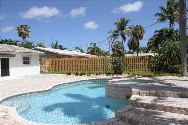 Cypress Park, 70 SE 10th St, Pompano Beach, Florida 33060, image 1