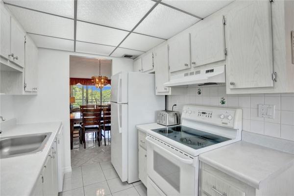 Cypress Chase, 2901 NW 48th Ave #467, Lauderdale Lakes, Florida 33313, image 1