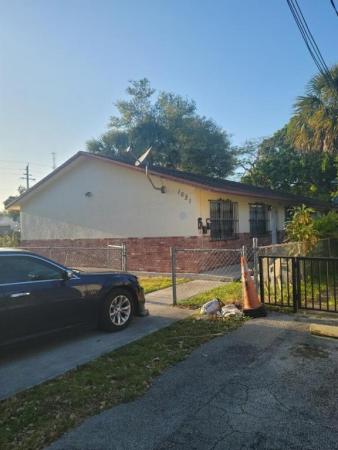 Waverly Place, 1021 W Las Olas Blvd, Fort Lauderdale, Florida 33312, image 1